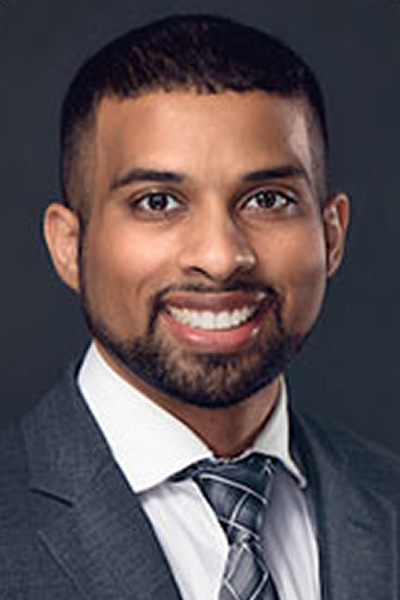 headshot of Justin Phillip