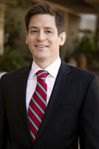 headshot of Lawrence Delasotta