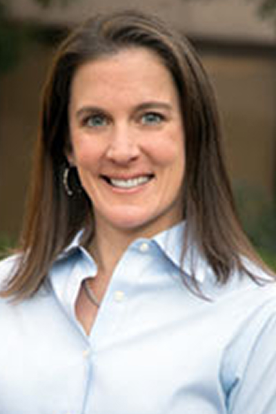 headshot of Tara Lindsay